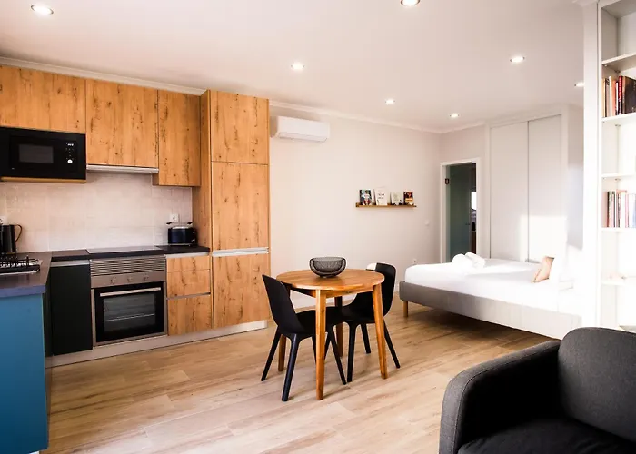 בית נופש Casa Do Gato Sete Riscas Sobral (Leiria)