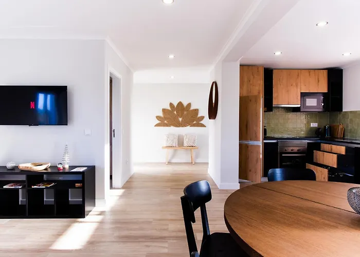 Casa Do Gato Sete Riscas * Sobral (Leiria)