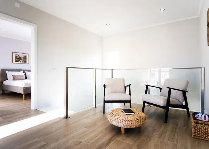 Casa Do Gato Sete Riscas * Sobral (Leiria)